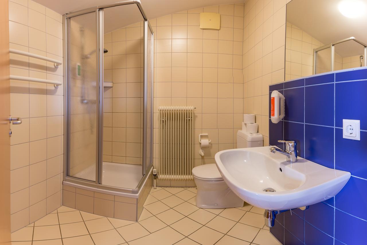 Sportsarea Grimming Bed & Breakfast Niederoblarn Exterior photo